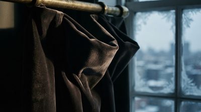 Velvet Curtains: When They're Perfect, When They're a Nightmare